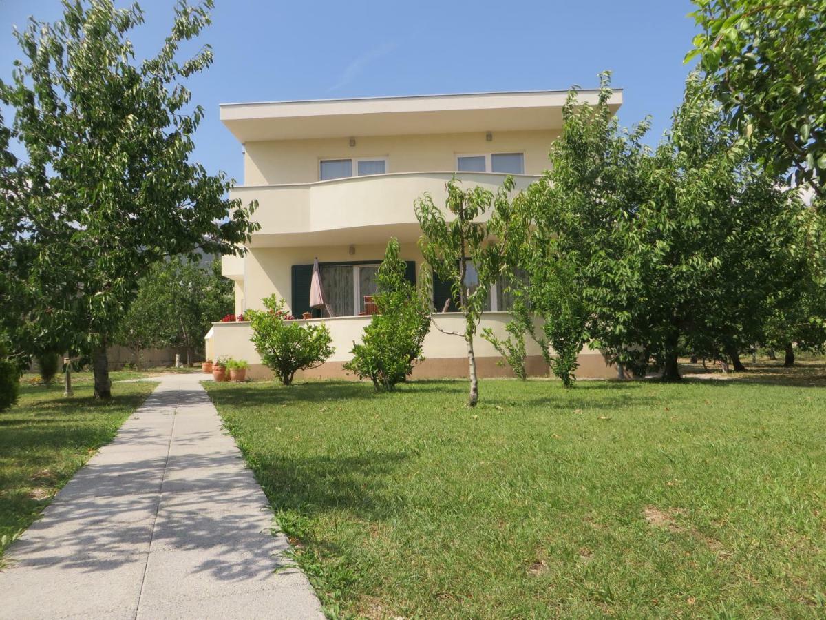 Villa Katarina Kastela Exterior photo